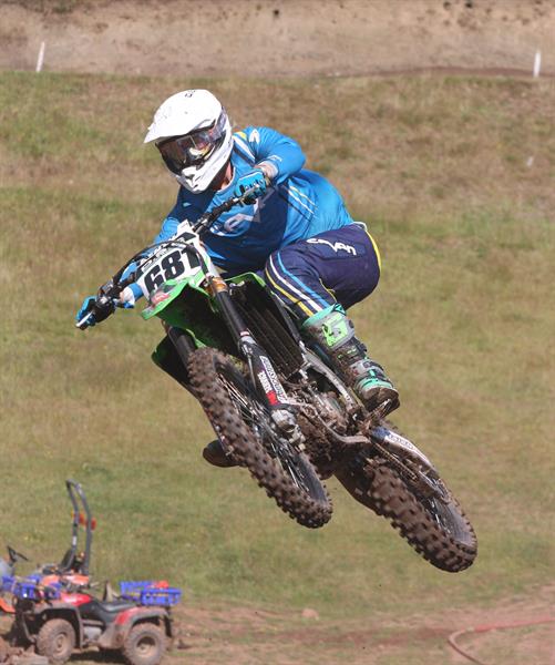 Alba Denies Skuse a Hat Trick at Whiteway