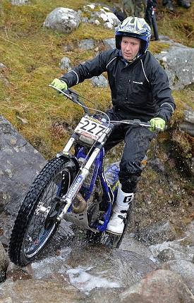 BAKER ON TOP AFTER TOUGH OPENING DAY