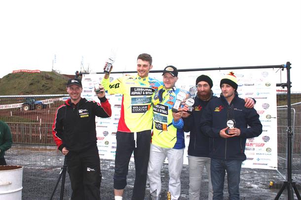 Moulds and Kerwin lead Maxxis British Sidecar Cross Championship after Desertmartin