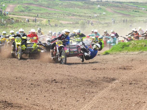 Brown & Wilkinson go at it at Dean Moor! 2021 ACU British Sidecarcross Championship