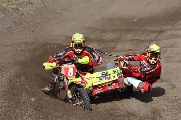 Pro Clean British Sidecar Cross Championship Heads to Dean Moor