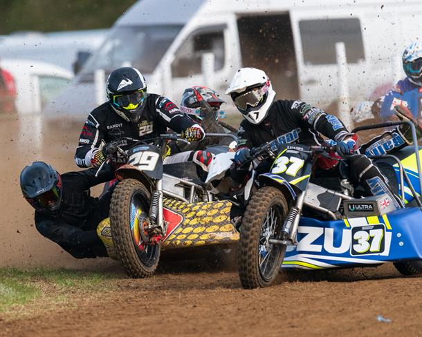 Grasstrack Banter back with a double helping of race action in 2022!