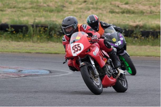 Ducati Desmo Due, Pembrey Race Report