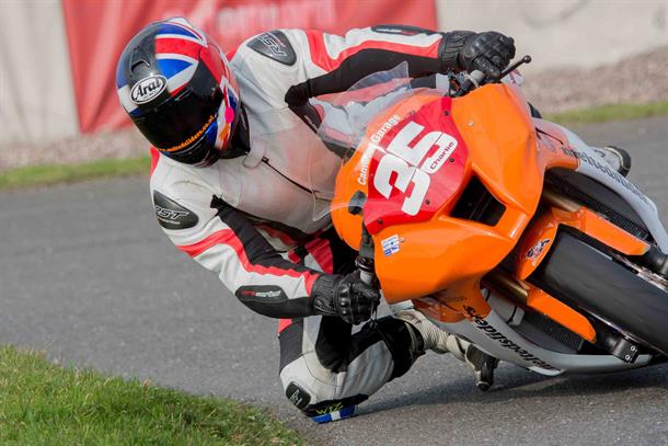 DOUBLE VICTORIES FOR MANY AT RD6