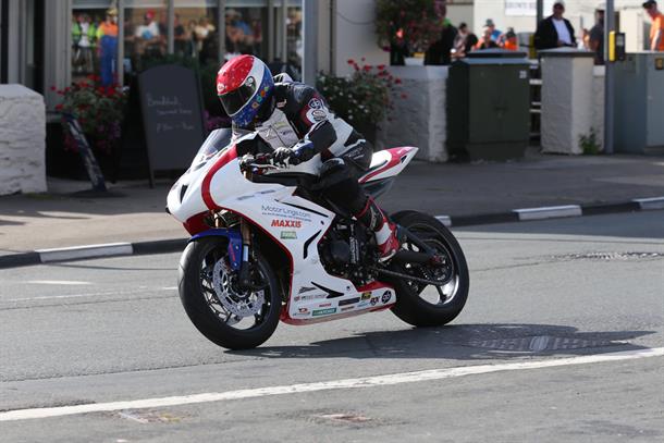 Isle of Man TT History Maker To Tell All at Norwich Playhouse