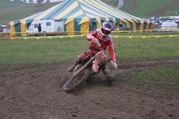 McCanney and Snow take Rhayader BEC honours