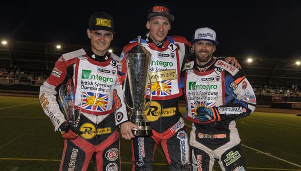 Cook Crowned British Speedway Champion