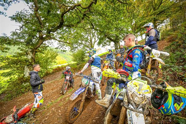 AMPED Launches ACU Backed Junior Enduro Academy To Support And Develop British Talent - Applications