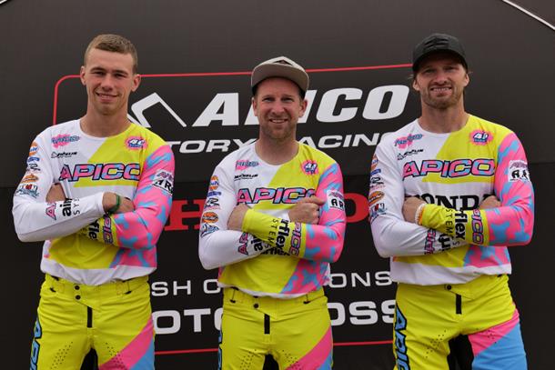 First out the VMXdN gate - Team Apico