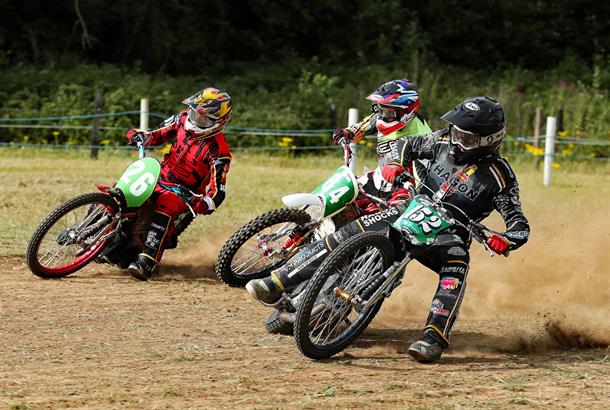 All hail Vale! 2025 British Grasstrack Championship – Race Report & Results
