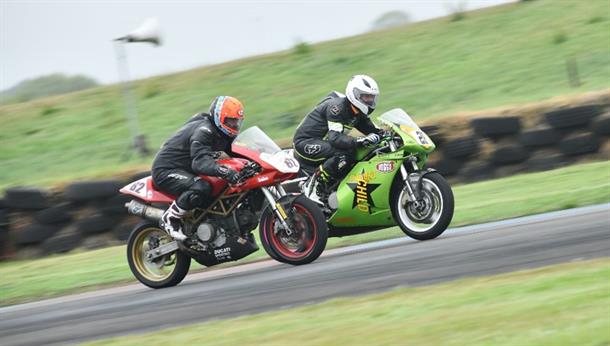 Ducati Desmo at Pembrey