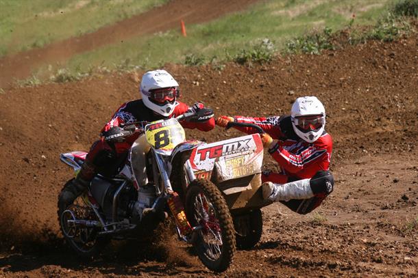 GRAHAME AND LLOYD TAKE THE WIN