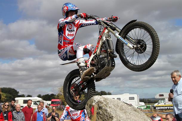 Bristow and Roberts take Victory at the 'BIG EVENT'