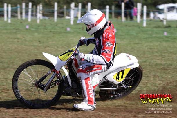 Great racing at the International Whoppa (Wimborne)