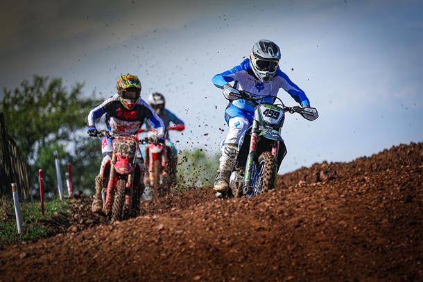 Broadbelt Shines In Season Finale At Wakes!