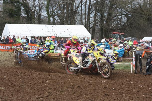 Brown and Chamberlain lead after the Maxxis ACU British Sidecarcross Championship opener
