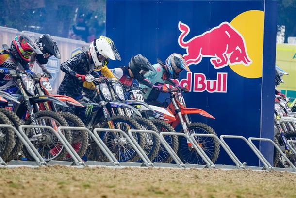 Spaces available in the Youth 125/250f classes at the Apico 2-Stroke Festival