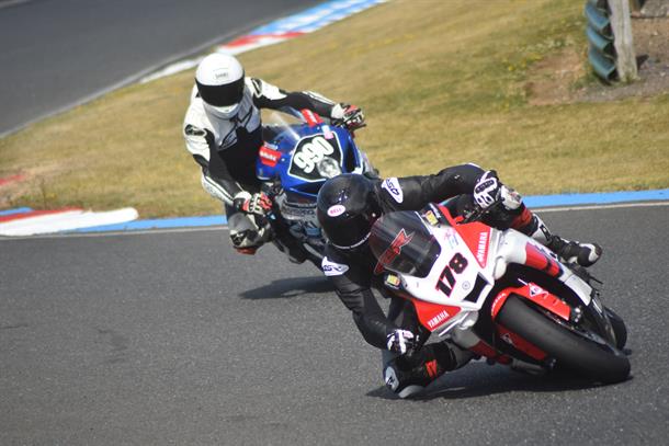 Two Days of Great Racing at Mallory Park