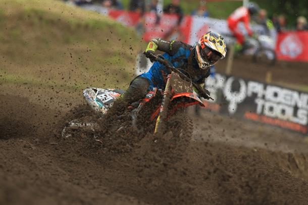 Simpson, Sterry & Brown perfect at Preston Docks