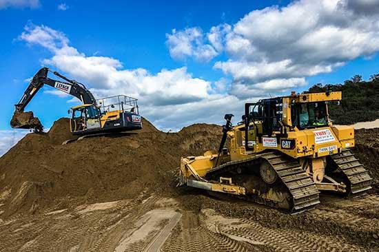 Weston course build: the team works