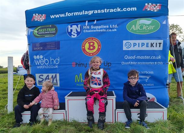 Bence Bows out in style! 2024 Formula Grasstrack Championship Round 8