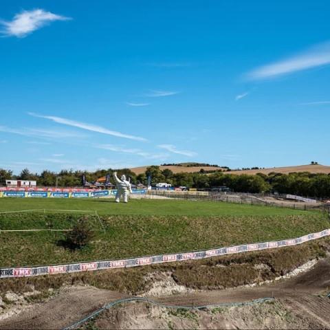 FASTEST 40 REV UP FOR FOXHILL