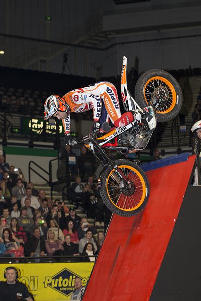 Sheffield 2016 –Round 1 of the Official FIM 2016 World Indoor X-Trial Championship