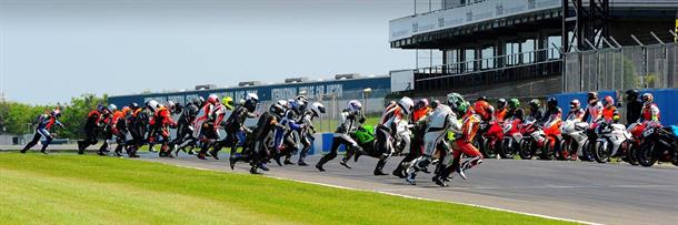 More motorcycling action this weekend from No Limits Racing