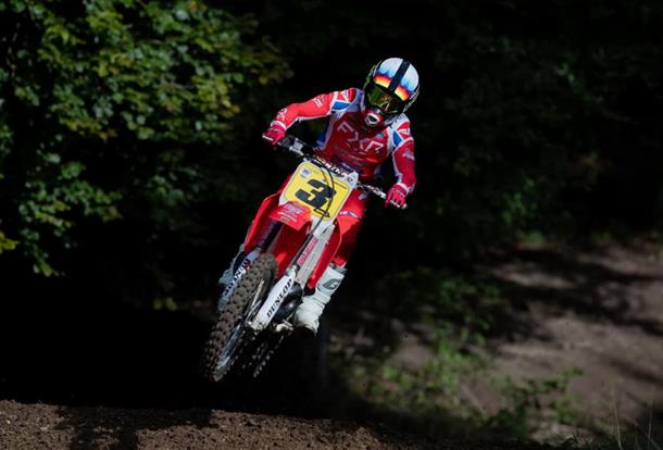 Team England Line Up for Farleigh Castle