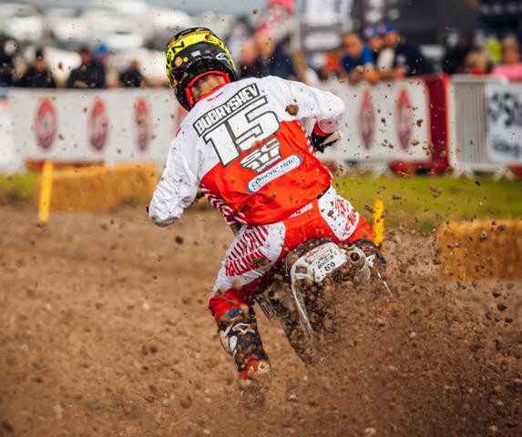 Russian Bob back to defend VMXdN Victory