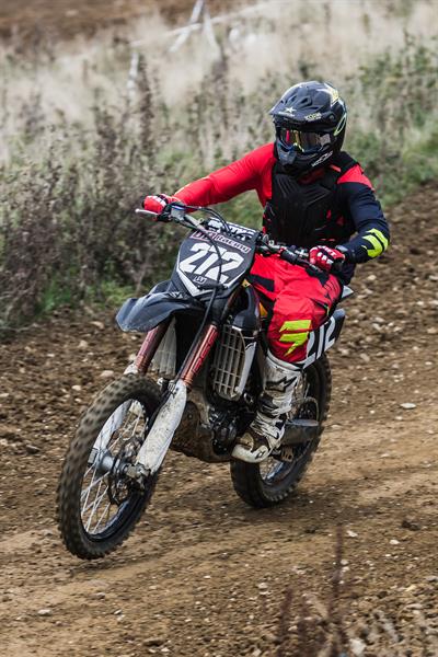 Northampton MCC Final round at Long Buckby with the NGR Series – Race Report