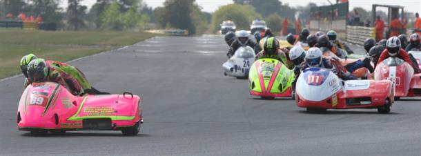 FSRA Preinjection Sidecars Mallory Park on September 19/20
