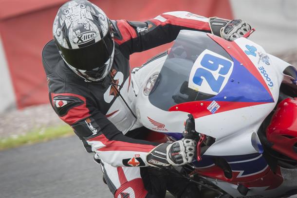 Two Days of Race Action At Darley Moor