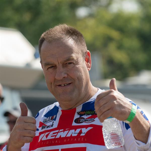 Wheeling into Farleigh Castle