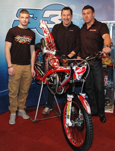 S3 Parts Winners Wiggins and Hicken Collect Awards