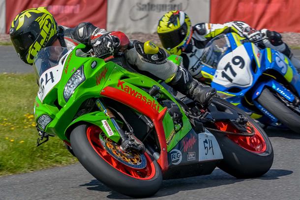 Round 3 at Darley Moor Provides a Scorcher!