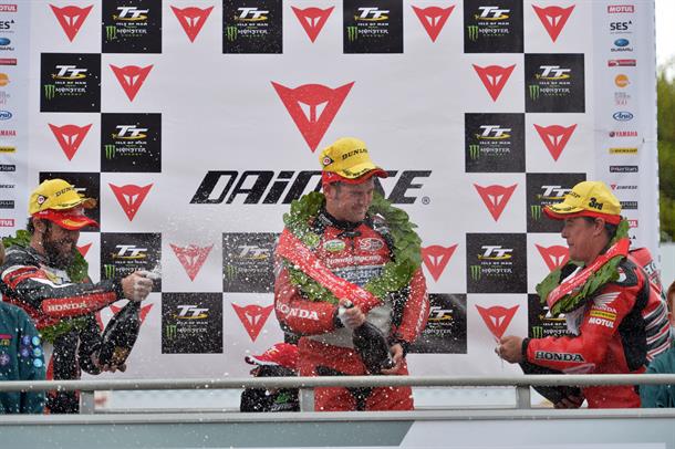 Sensational victory for Michael Dunlop in Dainese Superbike TT