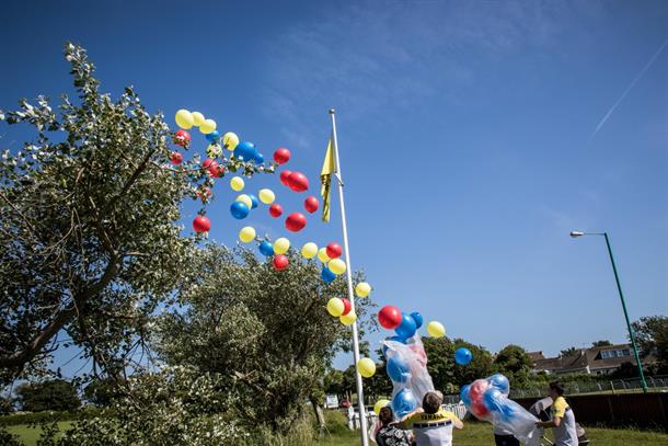 Balloons Released & Ashes Scattered for Ian Bell