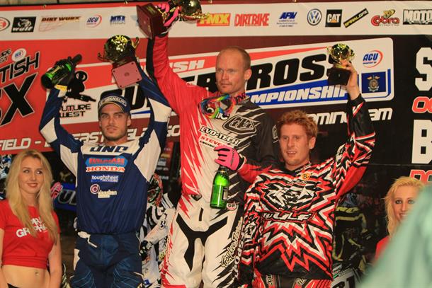 Bradshaw and Chatfield take early lead at British Supercross Championship