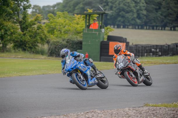 Pattinson And Goodings Record Four Each At Darley