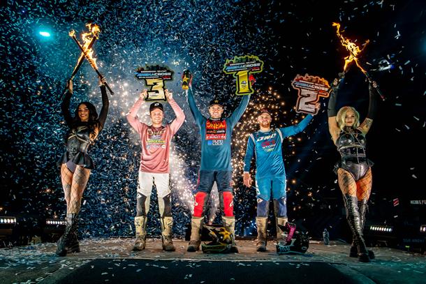 Wilson clinches Championship with classic racing at the final round of Arenacross 2026!