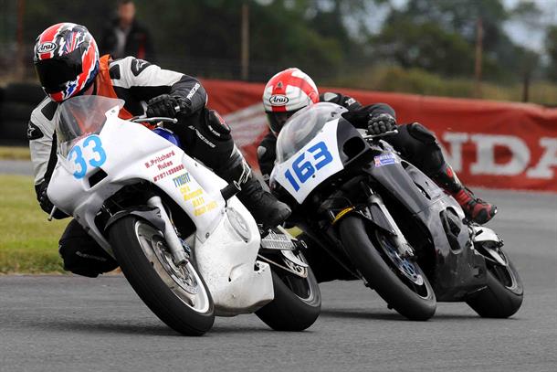 THUNDERFEST JOINS REGULARS AT DARLEY'S PENULTIMATE ROUND
