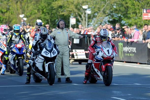 Anstey tops Superbike times, Holden/Sayle lead sidecars