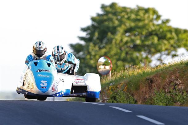 Holden & Winkle top second sidecar qualifying session of TT 2016