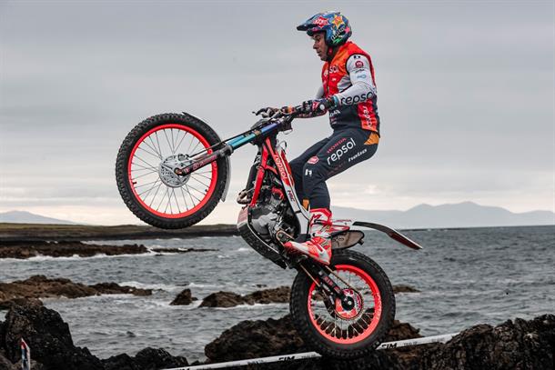 Bou and Rabino take control on day one of TrialGP of Great Britain