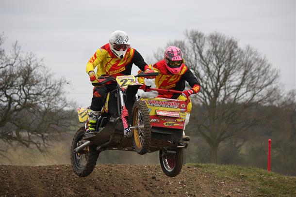 Oldfield/Barnes take the lead in Hadrian Marine ACU Sidecarcross Clubmans