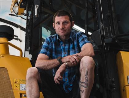 Guy Martin is Flat out to Farleigh Castle