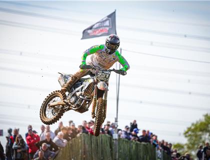 Wildcard Hammal shares the Blaxhall spoils with Grimshaw!