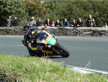 Double Qualifying Session at the Classic TT Races as Pace Hots up Ahead of Saturday’s First Race Day