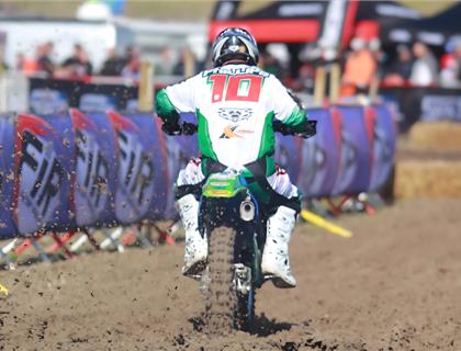 Flying the Welsh Flag in the International Team Race